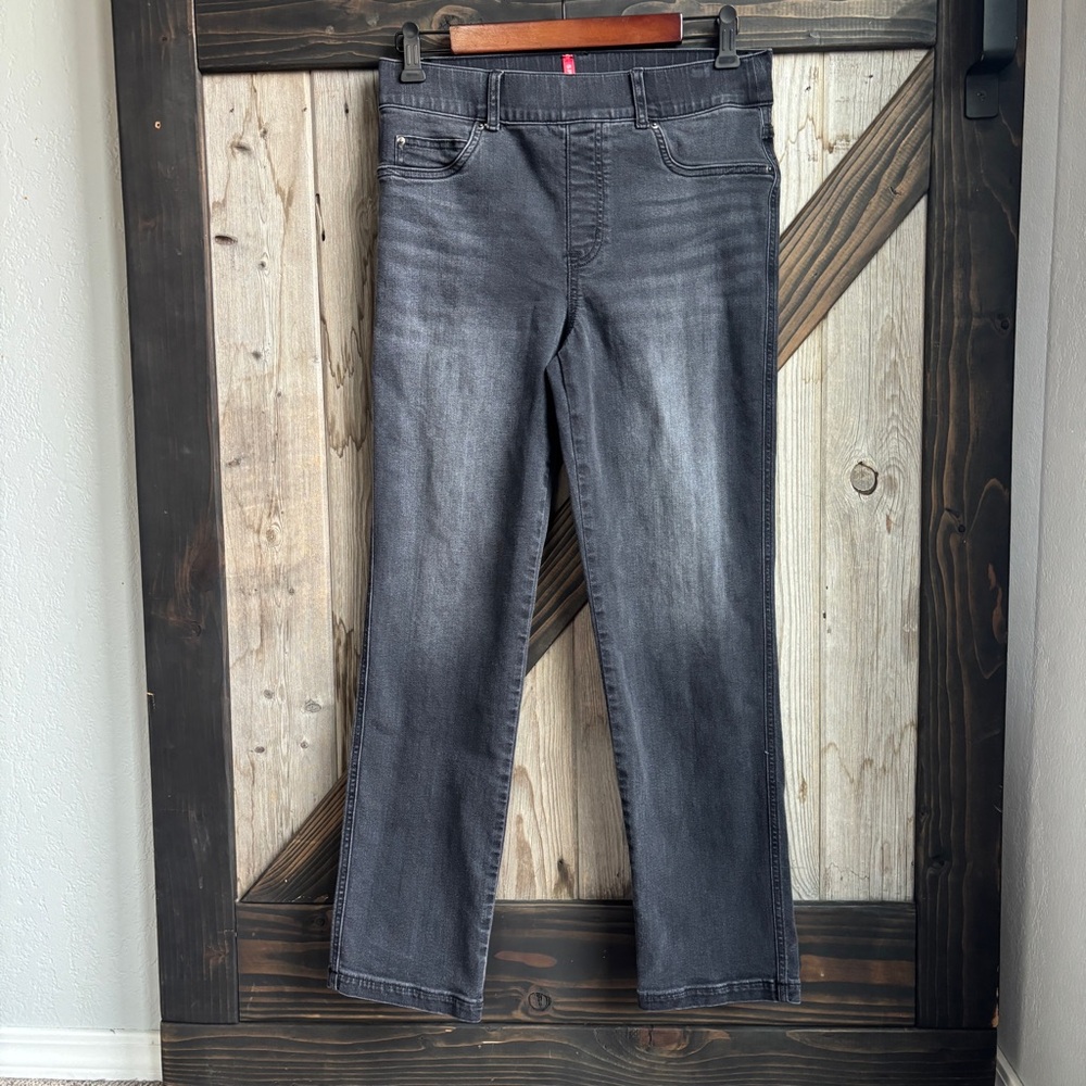 Spanx black narrow legged jeans size medium